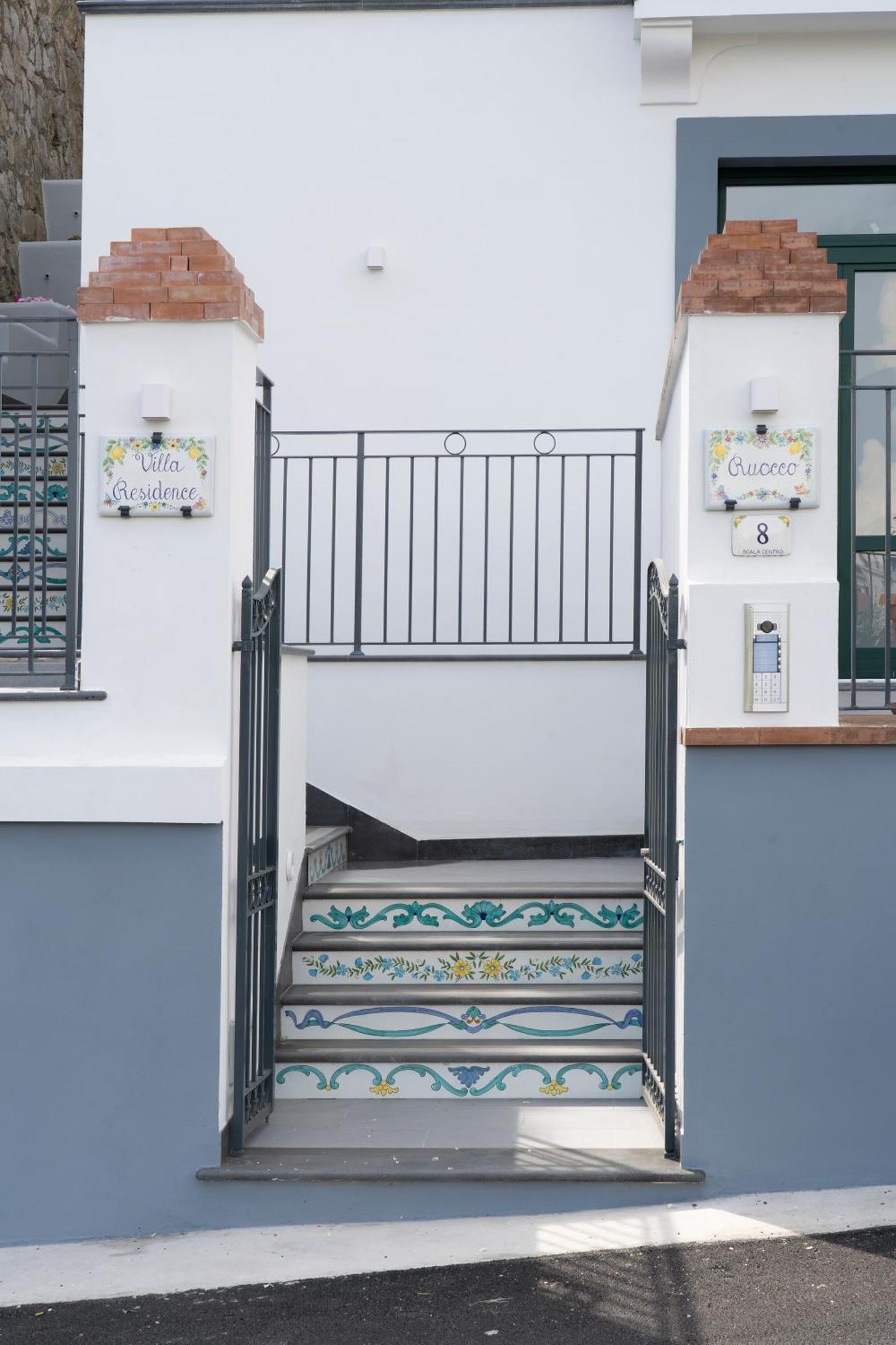 Suites In The Amalfi Coast - Guesthouse With Terrace Near Amalfi - Breathtaking View Of Ravello Scala Exterior photo